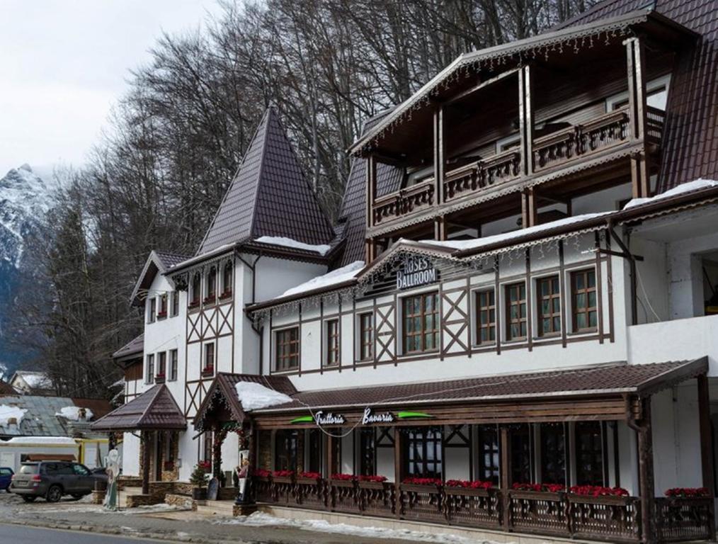 Conac Bavaria Buşteni Εξωτερικό φωτογραφία